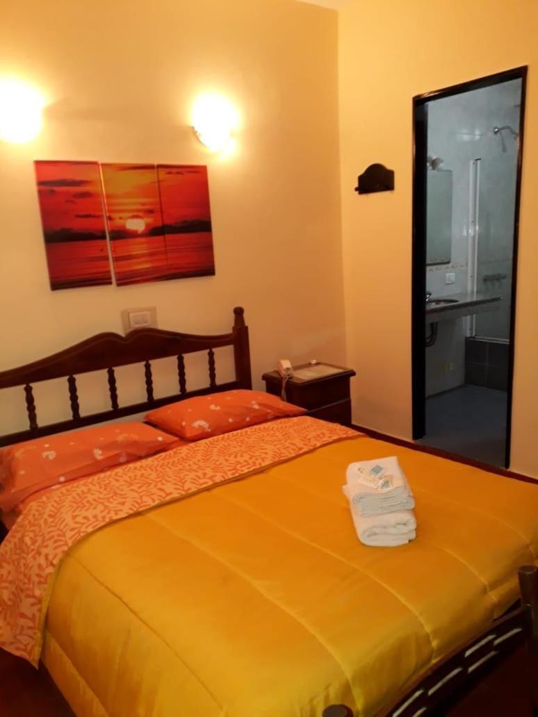 Paris 2* San Martin (Buenos Aires)